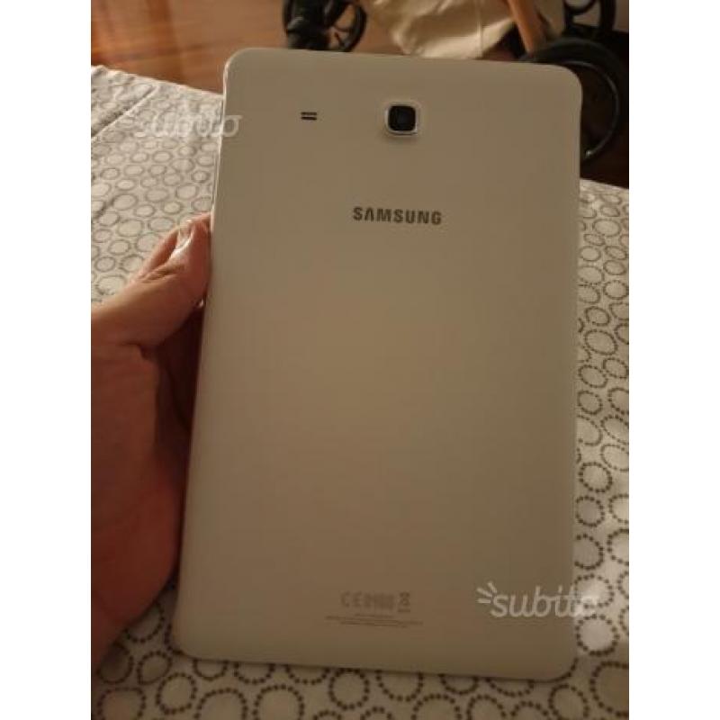 Samsung tab E 9.6 Wi-Fi + 3g